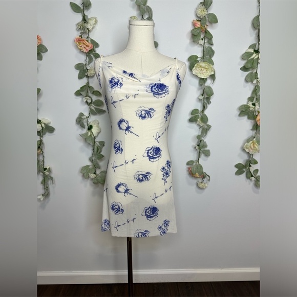 WeWoreWhat Floral Mini Dress - Picture 3 of 9